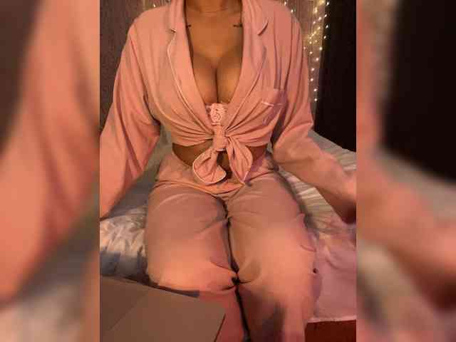 Lollypopp505 webcam