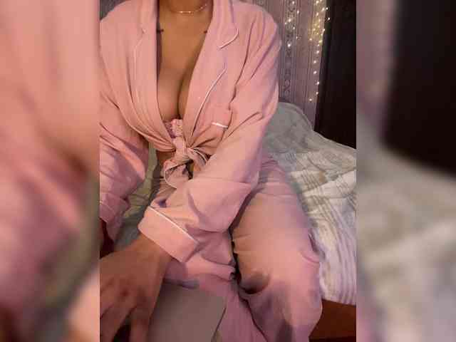 Lollypopp505 webcam