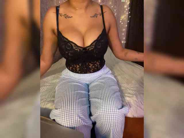 Lollypopp505 webcam
