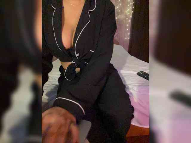Lollypopp505 webcam
