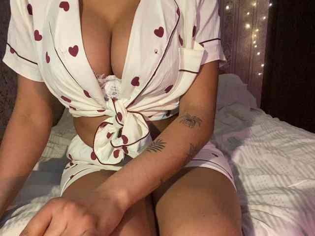 Lollypopp505 Live Webcam on BongaCams