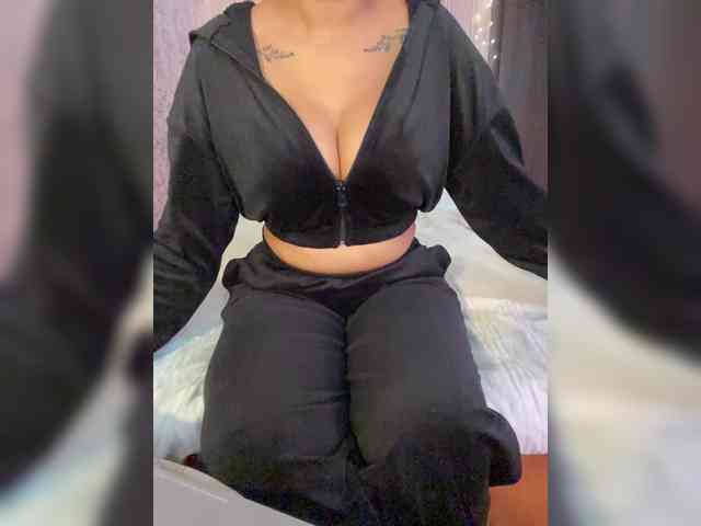 Lollypopp505 webcam