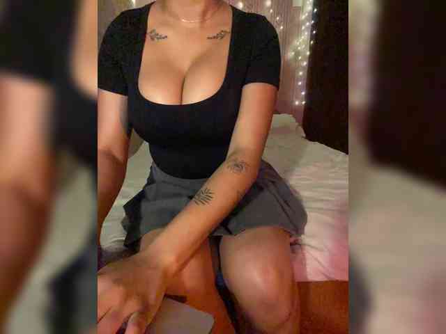 Lollypopp505 webcam