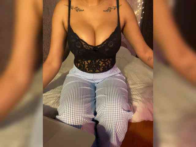 Lollypopp505 webcam