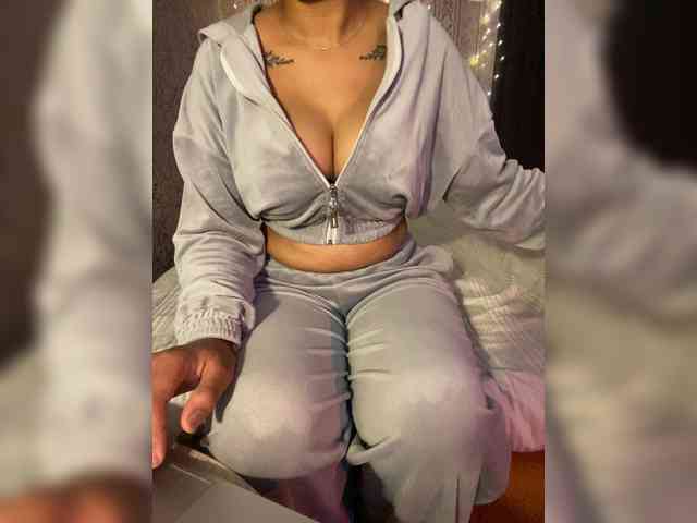 Lollypopp505 webcam