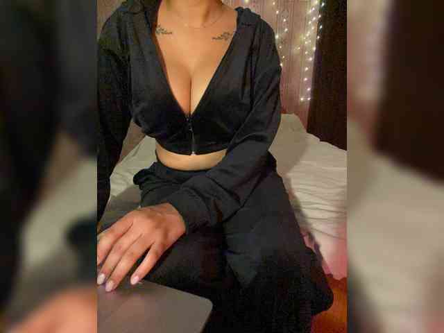 Lollypopp505 webcam