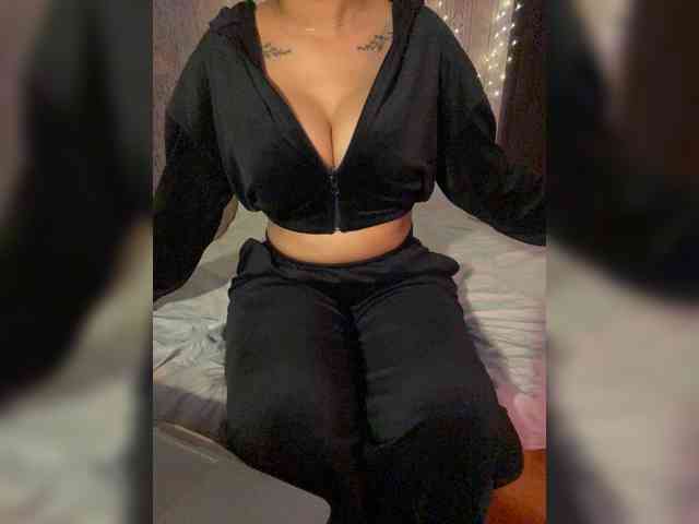 Lollypopp505 webcam