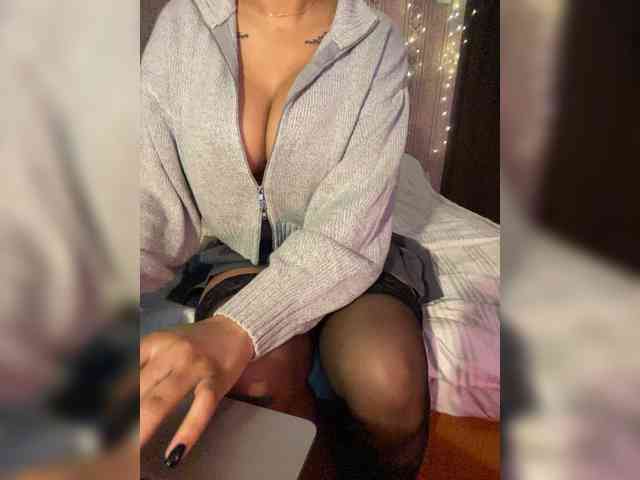Lollypopp505 webcam