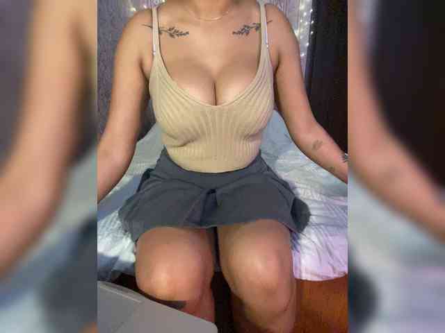 Lollypopp505 webcam