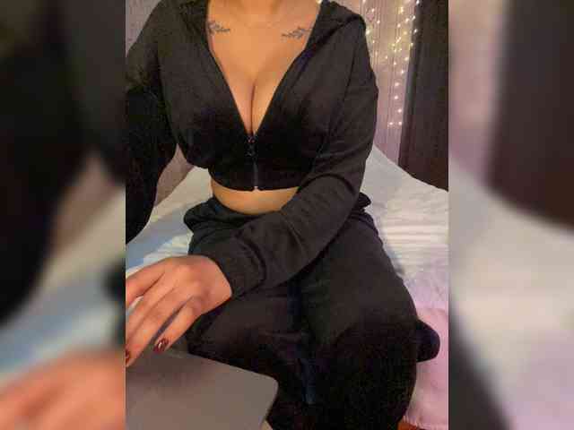 Lollypopp505 webcam