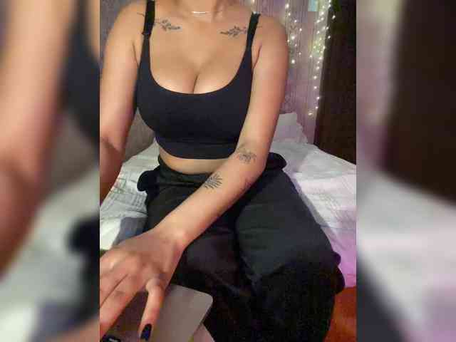 Lollypopp505 webcam