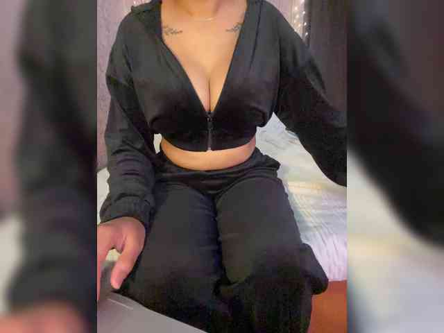 Lollypopp505 webcam