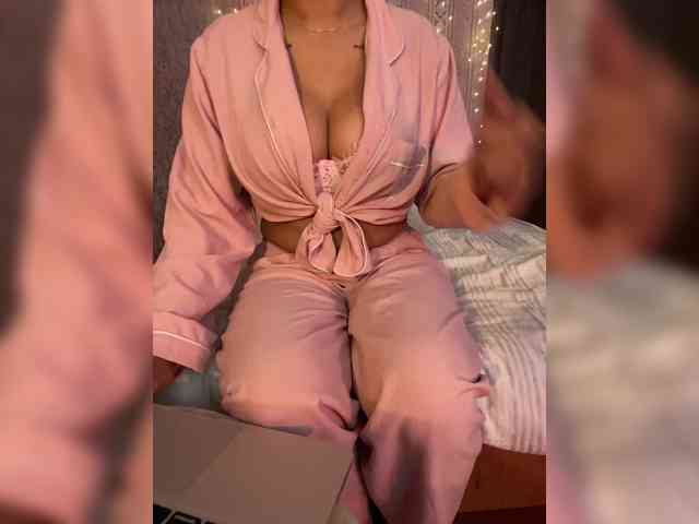 Lollypopp505 webcam