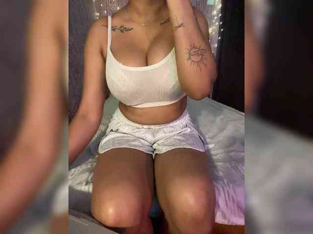 Lollypopp505 webcam