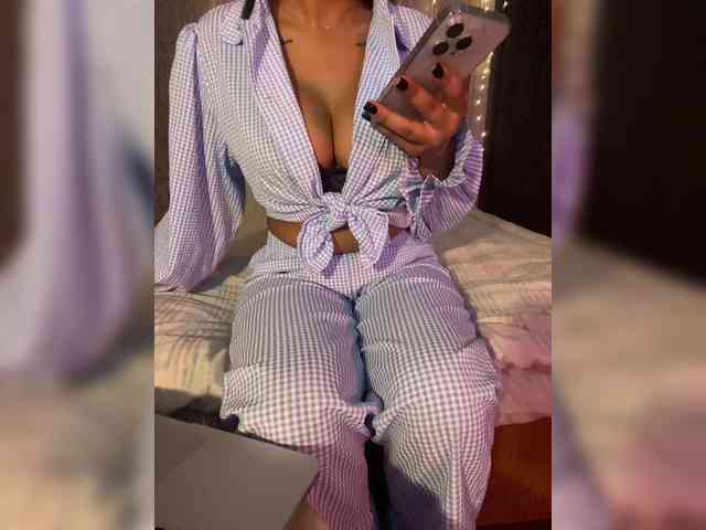 Lollypopp505 webcam