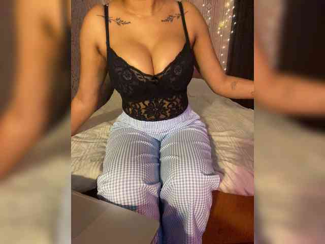 Lollypopp505 webcam