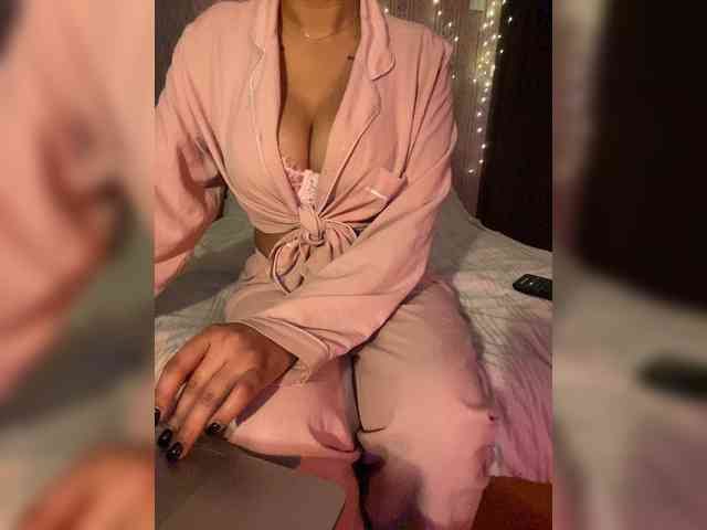 Lollypopp505 webcam