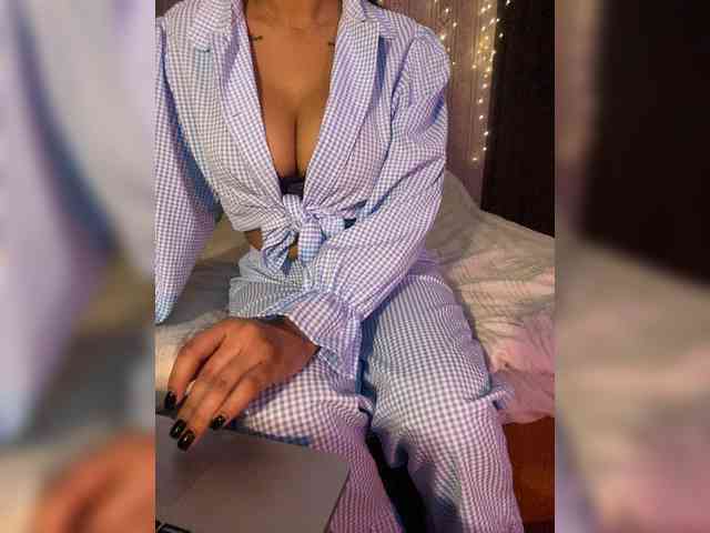 Lollypopp505 webcam