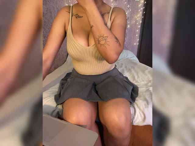 Lollypopp505 webcam