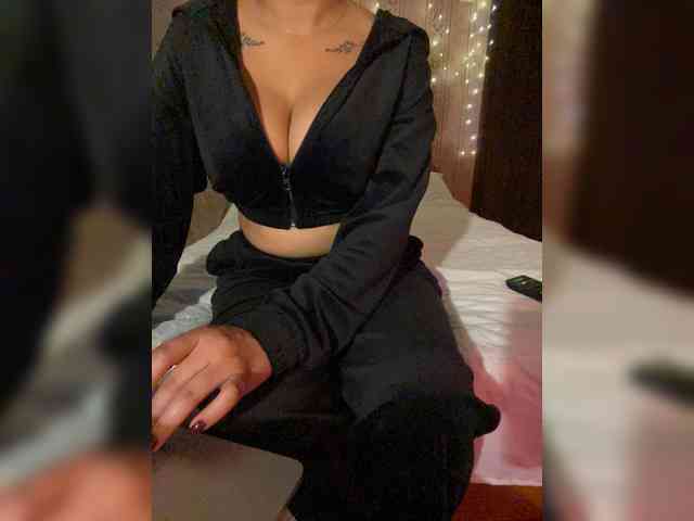 Lollypopp505 webcam