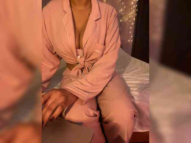 Lollypopp505 webcam