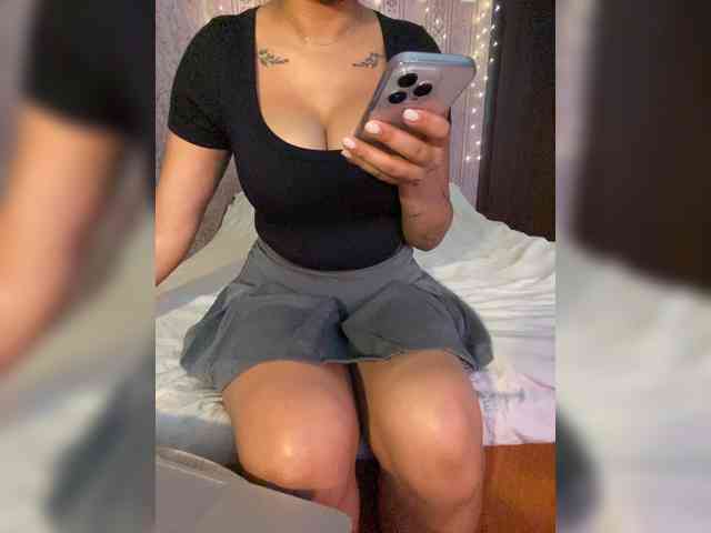 Lollypopp505 webcam