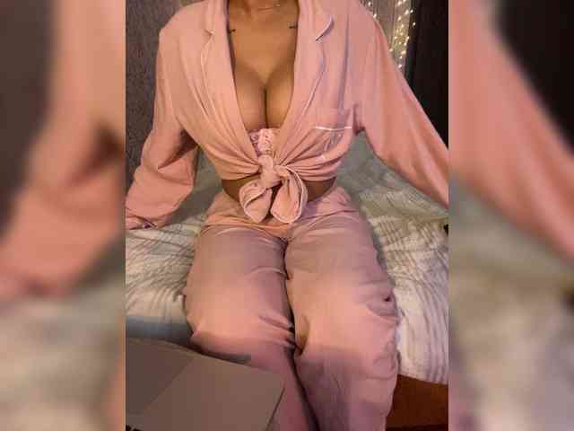 Lollypopp505 webcam