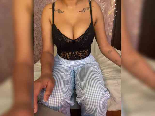 Lollypopp505 webcam