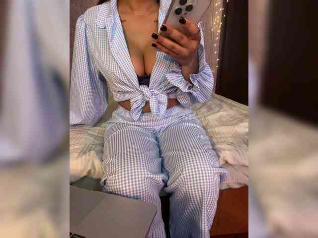 Lollypopp505 webcam