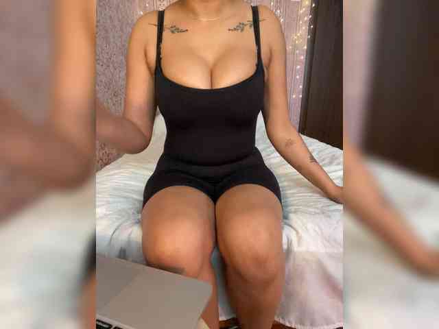 Lollypopp505 webcam
