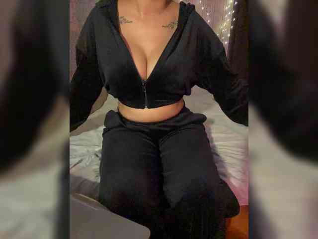Lollypopp505 webcam