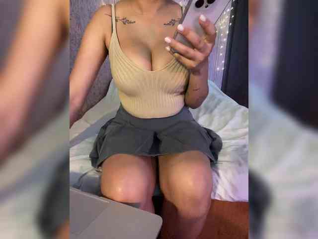 Lollypopp505 webcam