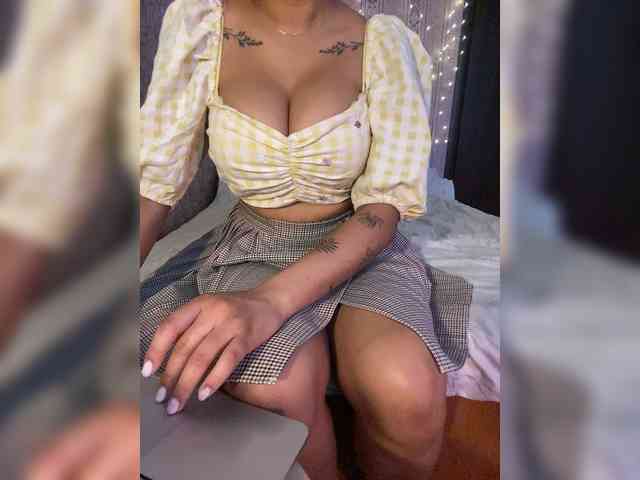 Lollypopp505 webcam