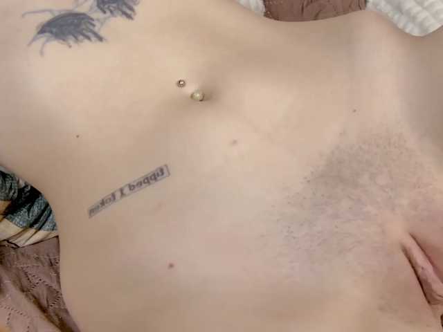le modèle Monasteela est en webcam porno dans un show sur le site bongacams, il possède les tags suivants: White/Caucasian,Blonde,Shaved