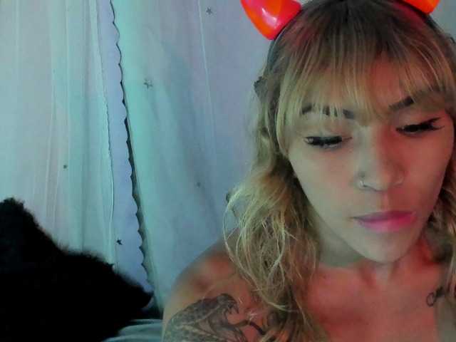 lannalee live cam preview