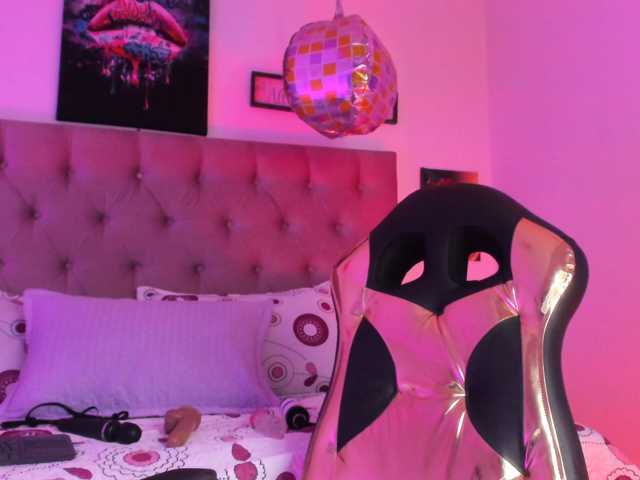 Aily-star live cam on BongaCams