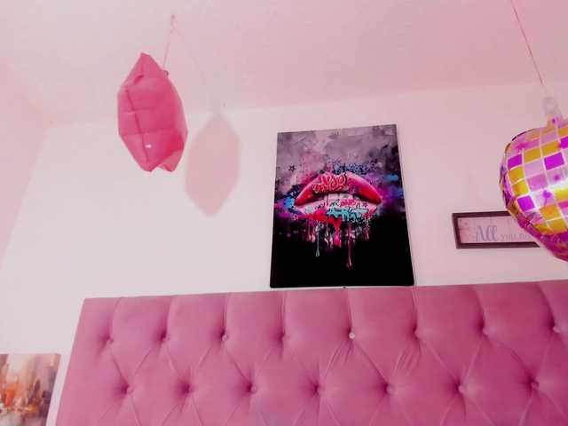 Aily-star live webcam show