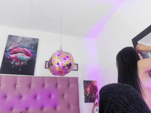Aily-star live webcam show