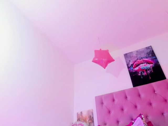 Aily-star live webcam show