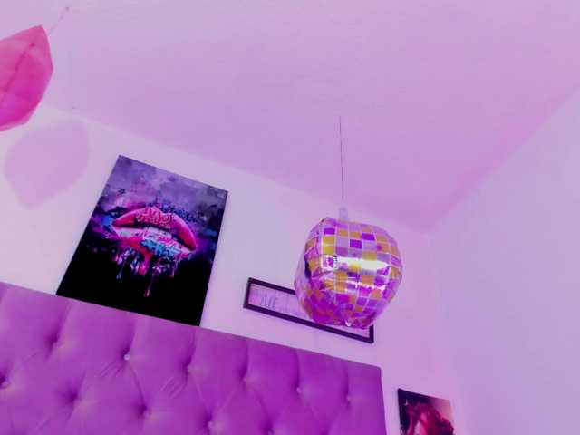 Aily-star live cam on BongaCams