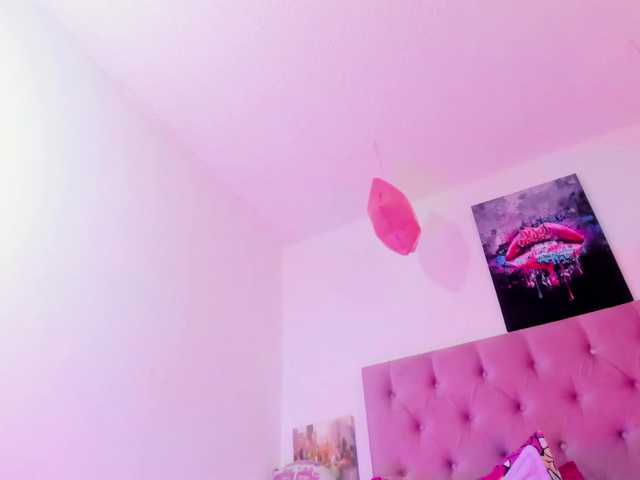 Aily-star live webcam show