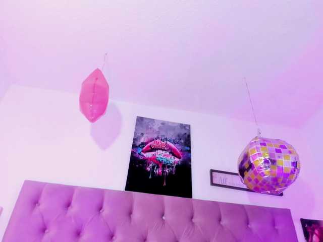 Aily-star live webcam show