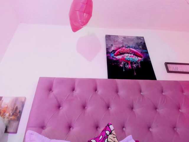 Aily-star live webcam show