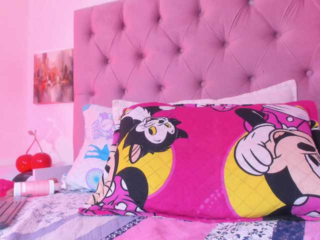 Aily-star live cam on BongaCams