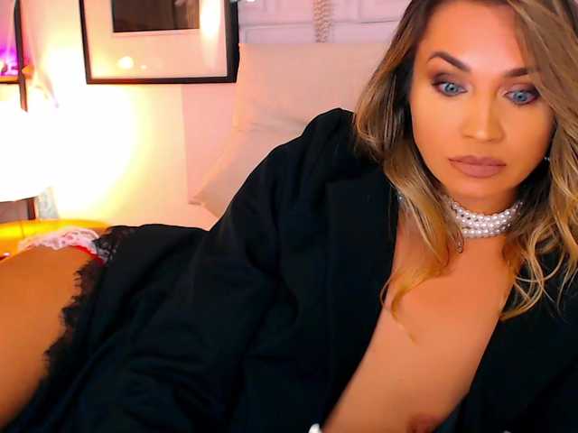 Alexandrawoow
