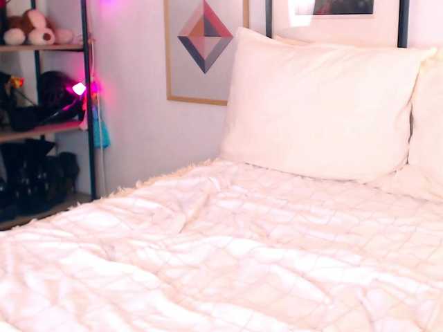 Sex chat gratuit in direct cu Alexandrawoow pe BongaCams