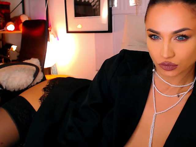 Sex chat gratuit in direct cu Alexandrawoow pe BongaCams