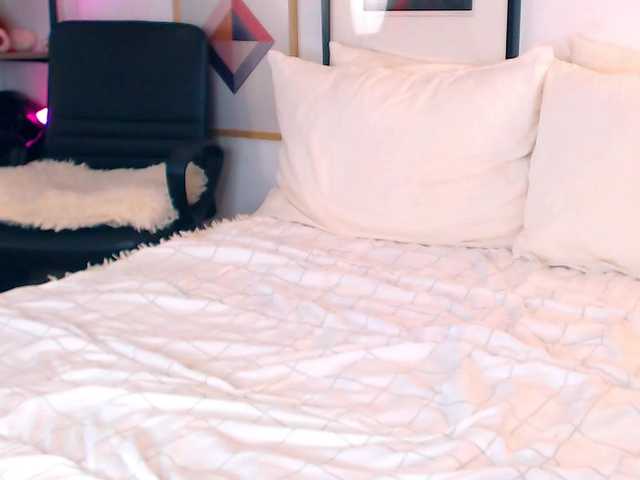 Sex chat gratuit in direct cu Alexandrawoow pe BongaCams