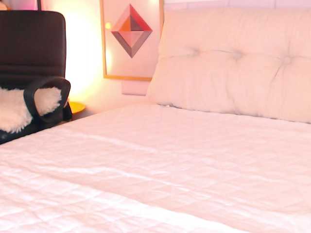 Alexandrawoow live cam on BongaCams