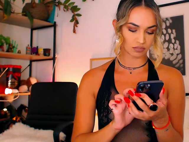Alexandrawoow